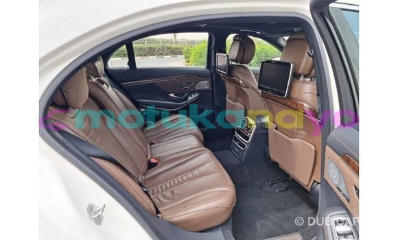Buy Import Mercedes-Benz 190 (W201) White Car in Import - Dubai in Bandundu Buy Import Mercedes-Benz 190 (W201) White Car in Import - Dubai in Bandundu