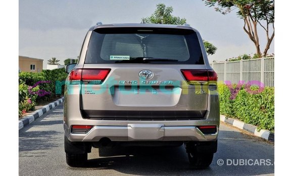 Buy Import Toyota Land Cruiser Other Car in Import - Dubai in Bandundu Buy Import Toyota Land Cruiser Other Car in Import - Dubai in Bandundu