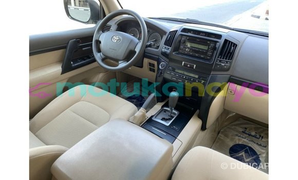 Buy Import Toyota Land Cruiser Other Car in Import - Dubai in Bandundu Buy Import Toyota Land Cruiser Other Car in Import - Dubai in Bandundu