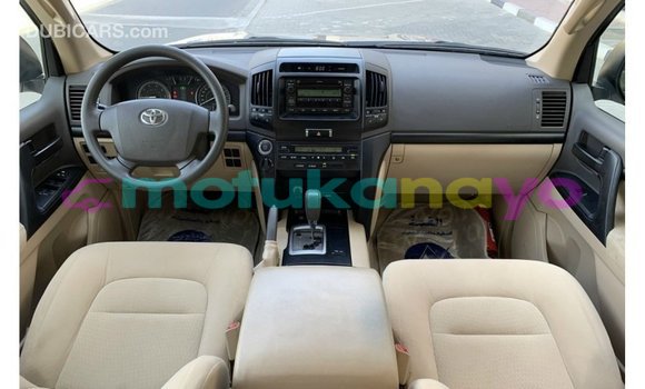 Buy Import Toyota Land Cruiser Other Car in Import - Dubai in Bandundu Buy Import Toyota Land Cruiser Other Car in Import - Dubai in Bandundu