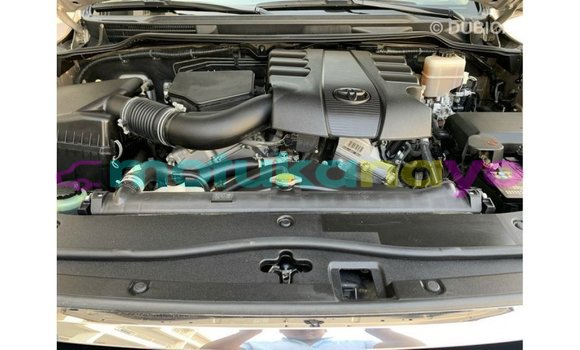 Buy Import Toyota Land Cruiser Other Car in Import - Dubai in Bandundu Buy Import Toyota Land Cruiser Other Car in Import - Dubai in Bandundu