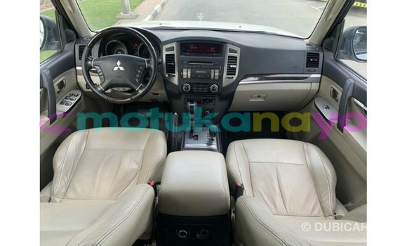 Buy Import Mitsubishi Pajero White Car in Import - Dubai in Bandundu Buy Import Mitsubishi Pajero White Car in Import - Dubai in Bandundu