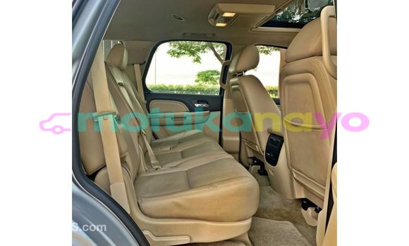 Acheter Import Voiture GMC Yukon Autre à Import - Dubai, Bandundu Acheter Import Voiture GMC Yukon Autre à Import - Dubai, Bandundu