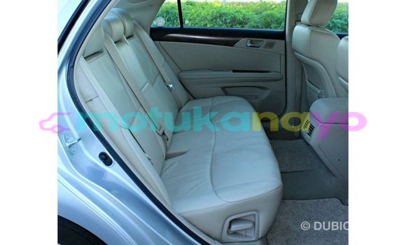 Buy Import Toyota Avalon Other Car in Import - Dubai in Bandundu Buy Import Toyota Avalon Other Car in Import - Dubai in Bandundu