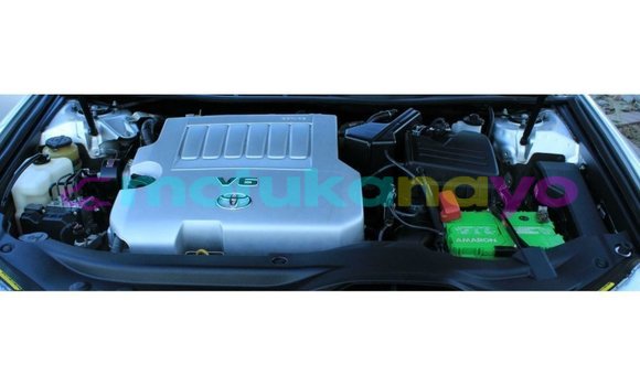 Buy Import Toyota Avalon Other Car in Import - Dubai in Bandundu Buy Import Toyota Avalon Other Car in Import - Dubai in Bandundu