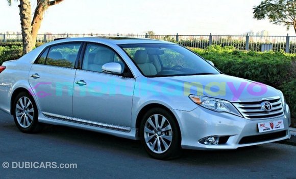 Buy Import Toyota Avalon Other Car in Import - Dubai in Bandundu Buy Import Toyota Avalon Other Car in Import - Dubai in Bandundu