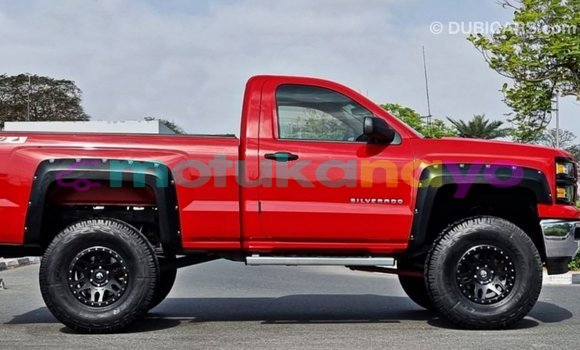 Acheter Import Voiture Chevrolet Silverado Rouge à Import - Dubai, Bandundu Acheter Import Voiture Chevrolet Silverado Rouge à Import - Dubai, Bandundu