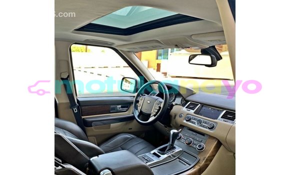 Buy Import Land Rover Range Rover Other Car in Import - Dubai in Bandundu Buy Import Land Rover Range Rover Other Car in Import - Dubai in Bandundu