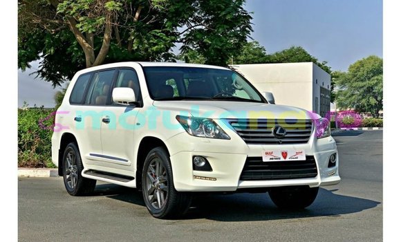 Buy Import Lexus LX White Car in Import - Dubai in Bandundu Buy Import Lexus LX White Car in Import - Dubai in Bandundu