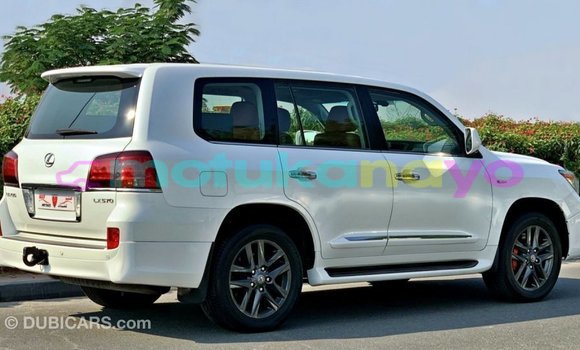 Buy Import Lexus LX White Car in Import - Dubai in Bandundu Buy Import Lexus LX White Car in Import - Dubai in Bandundu