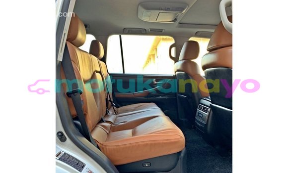 Buy Import Lexus LX White Car in Import - Dubai in Bandundu Buy Import Lexus LX White Car in Import - Dubai in Bandundu