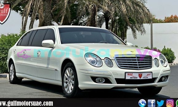Buy Import Mercedes-Benz 190 (W201) White Car in Import - Dubai in Bandundu Buy Import Mercedes-Benz 190 (W201) White Car in Import - Dubai in Bandundu