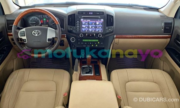 Buy Import Toyota Land Cruiser Black Car in Import - Dubai in Bandundu Buy Import Toyota Land Cruiser Black Car in Import - Dubai in Bandundu