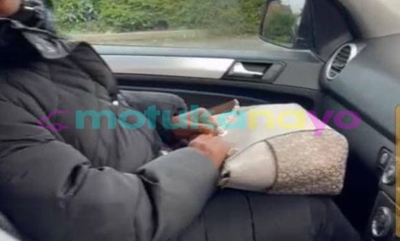 Buy Used Mercedes‒Benz ML–Class Black Car in Aba in Haut-Congo Buy Used Mercedes‒Benz ML–Class Black Car in Aba in Haut-Congo