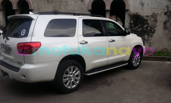 Buy Used Toyota Sequoia White Car in Aba in Haut-Congo