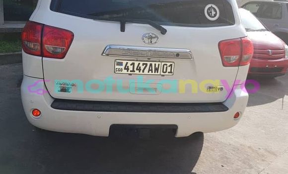 Buy Used Toyota Sequoia White Car in Aba in Haut-Congo Buy Used Toyota Sequoia White Car in Aba in Haut-Congo