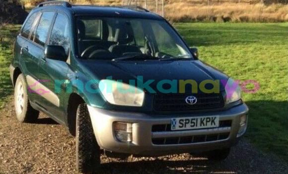 Buy Used Toyota RAV4 Green Car in Kinshasa in Kinshasa Buy Used Toyota RAV4 Green Car in Kinshasa in Kinshasa