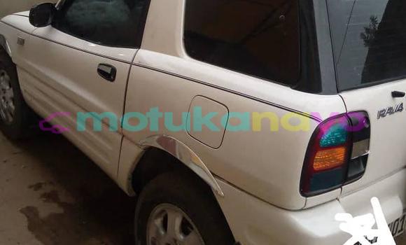 Buy Used Toyota RAV4 White Car in Kinshasa in Kinshasa Buy Used Toyota RAV4 White Car in Kinshasa in Kinshasa