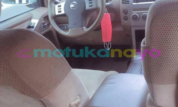 Buy Used Nissan Pathfinder White Car in Kinshasa in Kinshasa Buy Used Nissan Pathfinder White Car in Kinshasa in Kinshasa