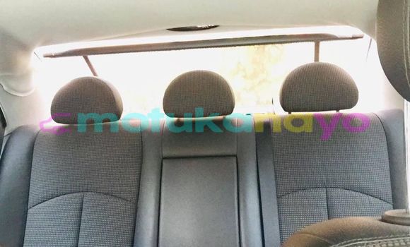 Buy Used Mercedes‒Benz E–Class Silver Car in Kinshasa in Kinshasa Buy Used Mercedes‒Benz E–Class Silver Car in Kinshasa in Kinshasa