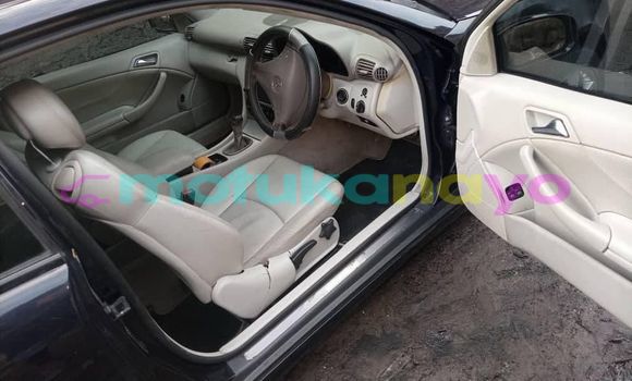 Buy Used Mercedes‒Benz C–Class Black Car in Kinshasa in Kinshasa Buy Used Mercedes‒Benz C–Class Black Car in Kinshasa in Kinshasa
