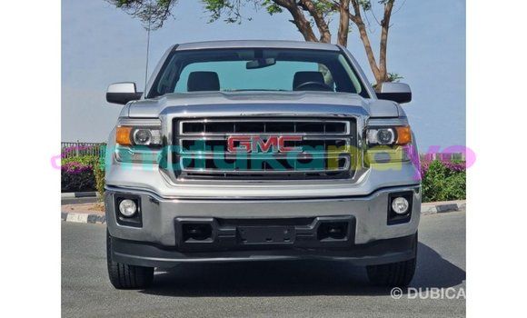 Acheter Import Voiture GMC Sierra Autre à Import - Dubai, Bandundu Acheter Import Voiture GMC Sierra Autre à Import - Dubai, Bandundu
