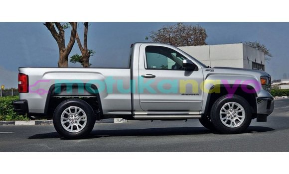Acheter Import Voiture GMC Sierra Autre à Import - Dubai, Bandundu Acheter Import Voiture GMC Sierra Autre à Import - Dubai, Bandundu