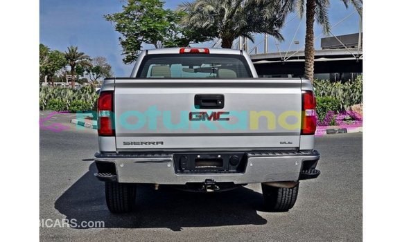 Acheter Import Voiture GMC Sierra Autre à Import - Dubai, Bandundu Acheter Import Voiture GMC Sierra Autre à Import - Dubai, Bandundu