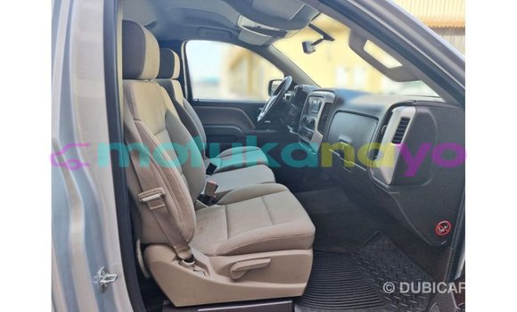 Acheter Import Voiture GMC Sierra Autre à Import - Dubai, Bandundu Acheter Import Voiture GMC Sierra Autre à Import - Dubai, Bandundu