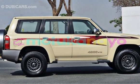 Buy Import Nissan Patrol Beige Car in Import - Dubai in Bandundu Buy Import Nissan Patrol Beige Car in Import - Dubai in Bandundu