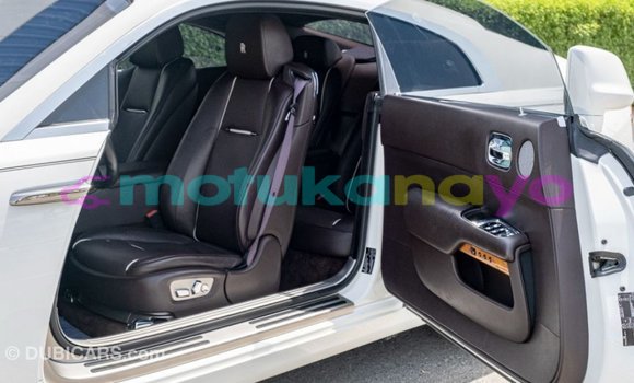 Acheter Import Voiture Rolls-Royce Wraith Blanc à Import - Dubai, Bandundu Acheter Import Voiture Rolls-Royce Wraith Blanc à Import - Dubai, Bandundu