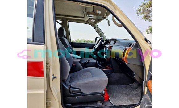 Buy Import Nissan Patrol Beige Car in Import - Dubai in Bandundu Buy Import Nissan Patrol Beige Car in Import - Dubai in Bandundu