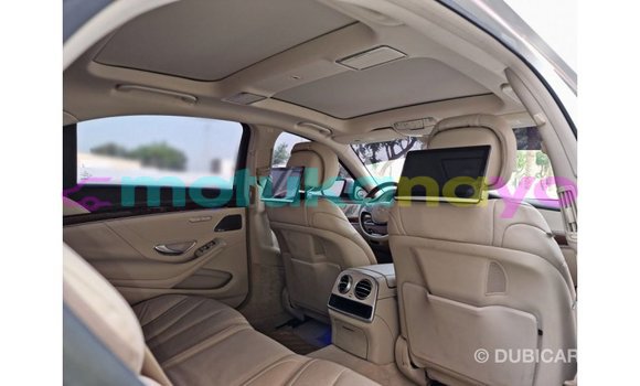 Buy Import Mercedes-Benz 190 (W201) White Car in Import - Dubai in Bandundu Buy Import Mercedes-Benz 190 (W201) White Car in Import - Dubai in Bandundu