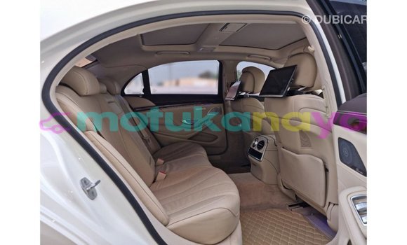 Buy Import Mercedes-Benz 190 (W201) White Car in Import - Dubai in Bandundu Buy Import Mercedes-Benz 190 (W201) White Car in Import - Dubai in Bandundu