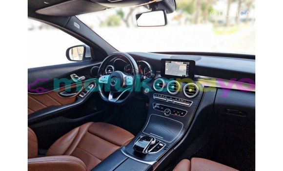 Acheter Import Voiture Mercedes-Benz 190 (W201) Autre à Import - Dubai, Bandundu Acheter Import Voiture Mercedes-Benz 190 (W201) Autre à Import - Dubai, Bandundu