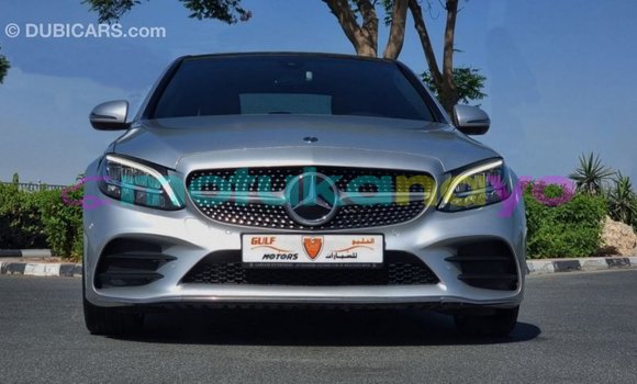 Acheter Import Voiture Mercedes-Benz 190 (W201) Autre à Import - Dubai, Bandundu Acheter Import Voiture Mercedes-Benz 190 (W201) Autre à Import - Dubai, Bandundu