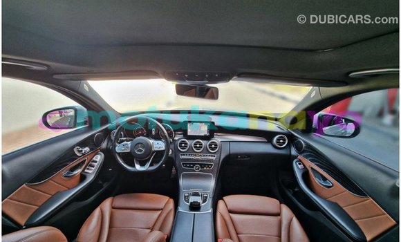 Acheter Import Voiture Mercedes-Benz 190 (W201) Autre à Import - Dubai, Bandundu Acheter Import Voiture Mercedes-Benz 190 (W201) Autre à Import - Dubai, Bandundu