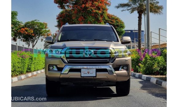 Buy Import Toyota Land Cruiser Other Car in Import - Dubai in Bandundu Buy Import Toyota Land Cruiser Other Car in Import - Dubai in Bandundu