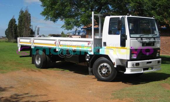 Buy New Ashok Leyland TRUCK CARGO White Truck in Import - Dubai in Bandundu Buy New Ashok Leyland TRUCK CARGO White Truck in Import - Dubai in Bandundu