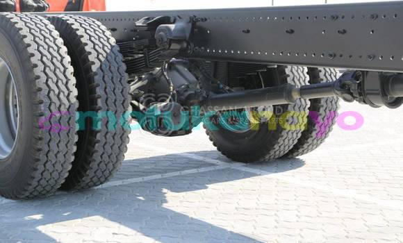 Buy New Hino GH White Truck in Import - Dubai in Bandundu Buy New Hino GH White Truck in Import - Dubai in Bandundu