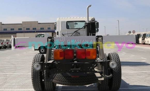 Buy New Hino GH White Truck in Import - Dubai in Bandundu Buy New Hino GH White Truck in Import - Dubai in Bandundu