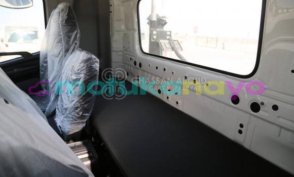 Buy New Hino GH White Truck in Import - Dubai in Bandundu Buy New Hino GH White Truck in Import - Dubai in Bandundu