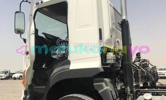 Buy New Hino SV White Truck in Import - Dubai in Bandundu Buy New Hino SV White Truck in Import - Dubai in Bandundu