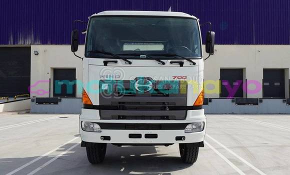 Acheter Neuf Utilitaire Hino ZS Blanc à Import - Dubai, Bandundu