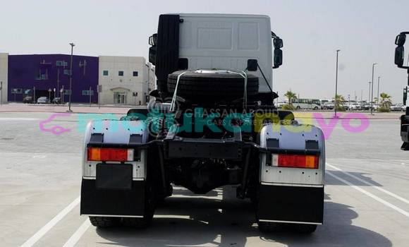 Buy New Iveco Trakker White Truck in Import - Dubai in Bandundu Buy New Iveco Trakker White Truck in Import - Dubai in Bandundu