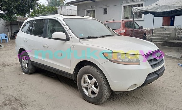 Buy Used Hyundai Santa Fe White Car in Kinshasa in Kinshasa Buy Used Hyundai Santa Fe White Car in Kinshasa in Kinshasa