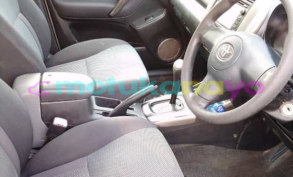 Buy Used Toyota RAV4 Silver Car in Kinshasa in Kinshasa Buy Used Toyota RAV4 Silver Car in Kinshasa in Kinshasa