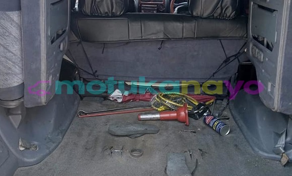 Buy Used Toyota Land Cruiser Prado White Car in Kinshasa in Kinshasa Buy Used Toyota Land Cruiser Prado White Car in Kinshasa in Kinshasa