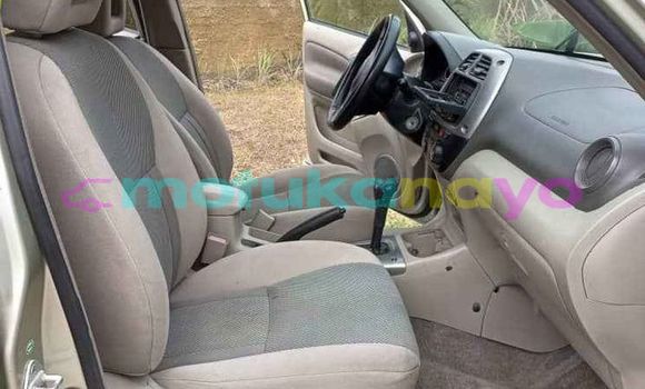 Buy Used Toyota RAV4 Beige Car in Kinshasa in Kinshasa Buy Used Toyota RAV4 Beige Car in Kinshasa in Kinshasa