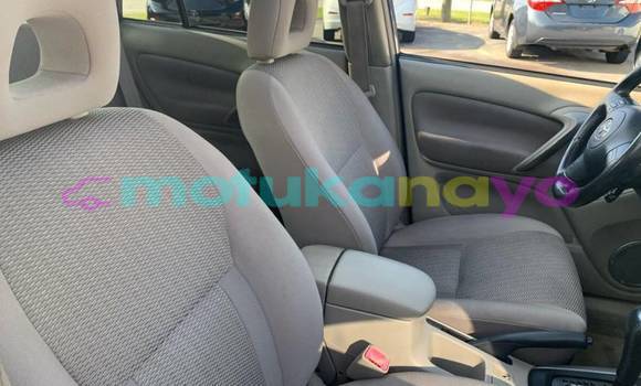 Buy Import Toyota RAV 4 Blue Car in Aba in Haut-Congo Buy Import Toyota RAV 4 Blue Car in Aba in Haut-Congo